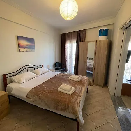 Appartamento Dimitris 80m From The *